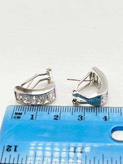 925 Sterling Silver Baguette Cut CZ  Oval Hoop Earrings