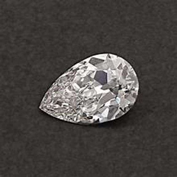 Very Fine Certified Pear Cut Lab Diamond - 4.09 Carats