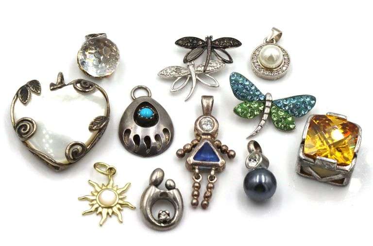 Group lot of Vintage 925 sterling silver pendants