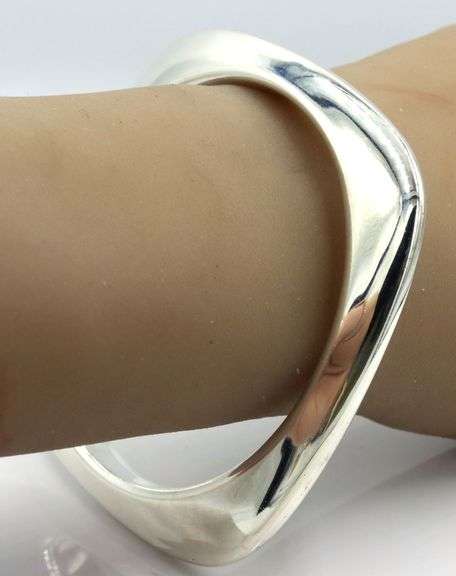 Tiffany & Co square Cushion bangle bracelet