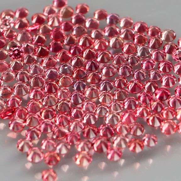 Untreated! Rare color! 2.98ct Imperial red Sapphire set!!!