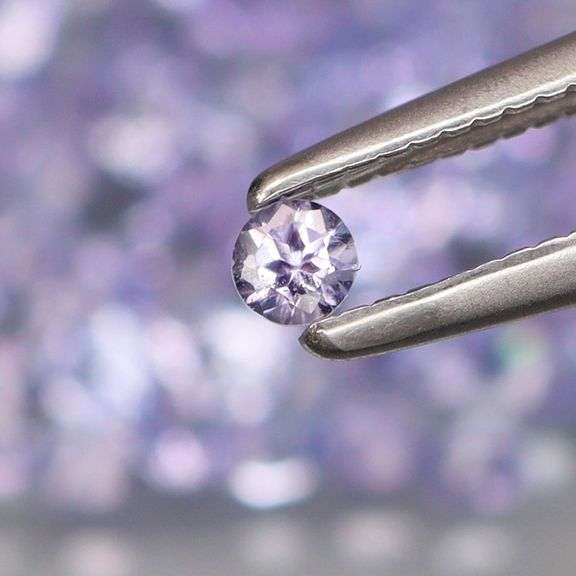 Sparkling 3.04ct 60 piece Tanzanite set