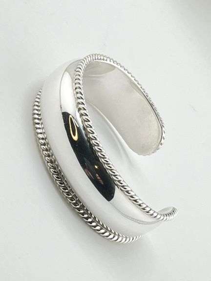 925 Sterling Silver Vintage Wide Polished Cuff Bracelet