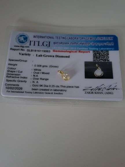 Certified Yellow Gold Lab Diamond Pendant