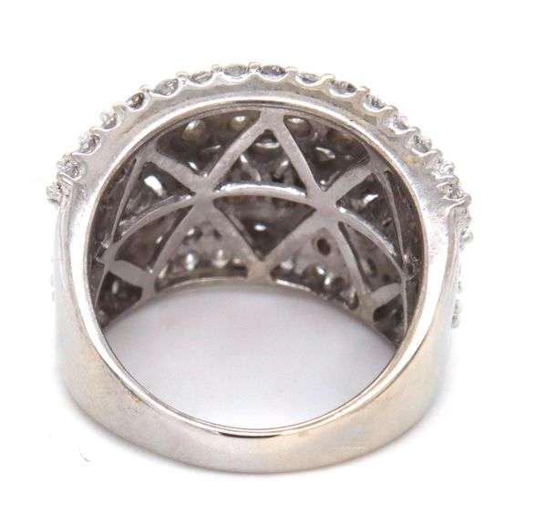 14kt White gold 2.50ctw multi row diamond wide band