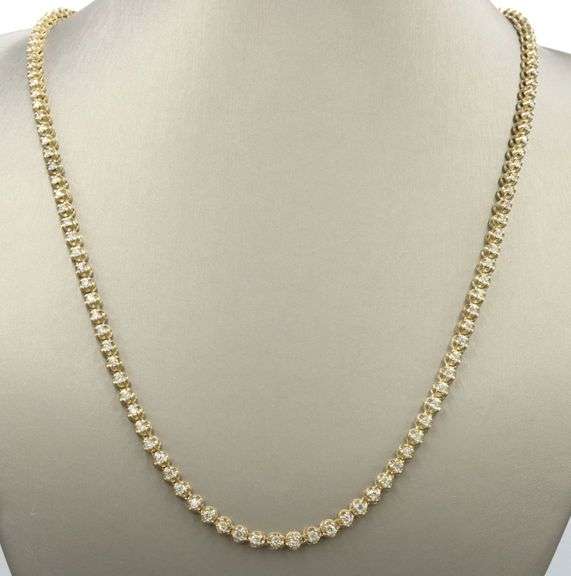 10kt Yellow gold 3.85ctw diamond tennis necklace