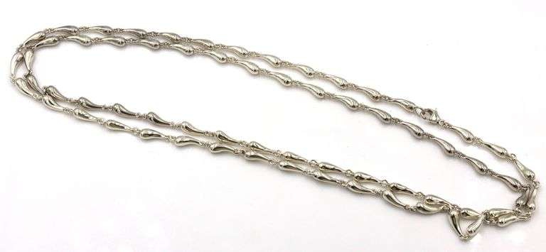 Tiffany & Co Elsa Peretti teardrop link necklace