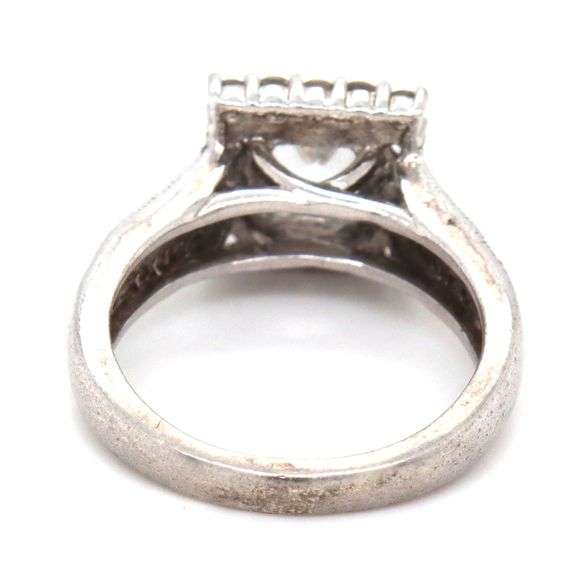 925 Sterling silver cubic zirconia ring