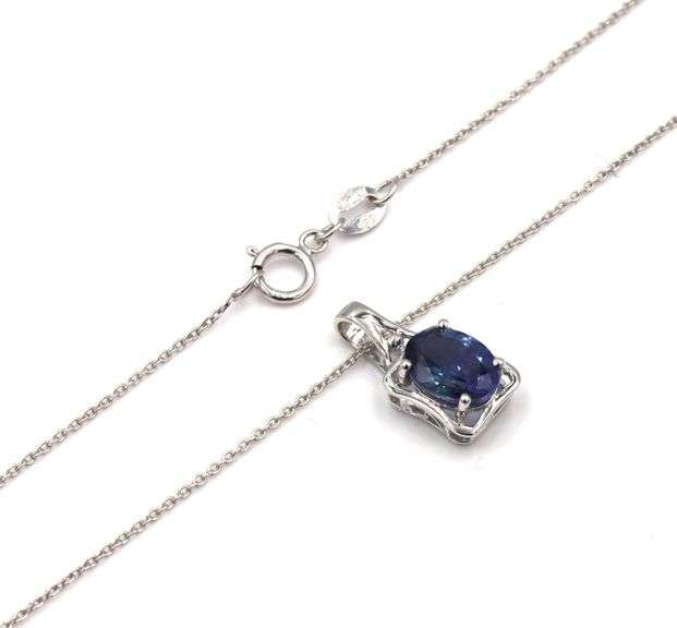 Darling Oval Shaped Faceted Tanzanite Pendant Necklace