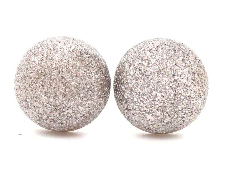 18kt White gold 10mm laser finish dome earrings