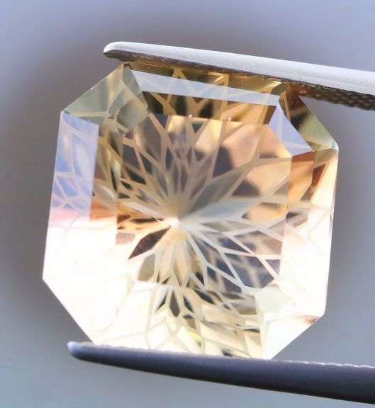 Intricately cut! 18.09ct REAL Imperial Topaz!