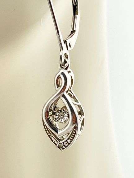 925 Sterling Silver Three pair Of Earrings Lot