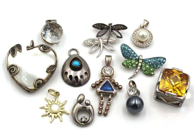 Group lot of Vintage 925 sterling silver pendants