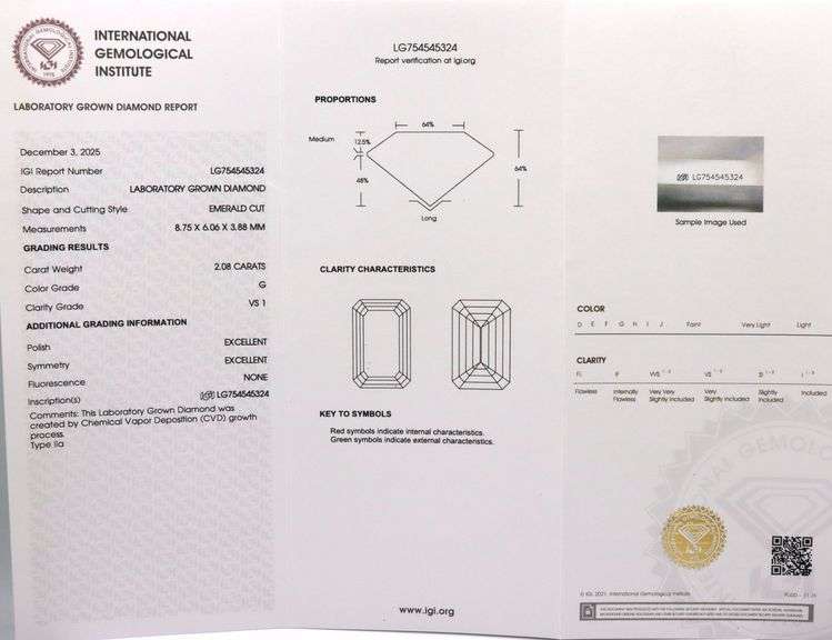 2.08ct Lab grown diamond in baguette natural diamond setting