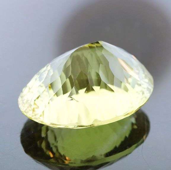 Non-stop flashing! Collectors sized 74.20ct brilliant lemon Citrine!