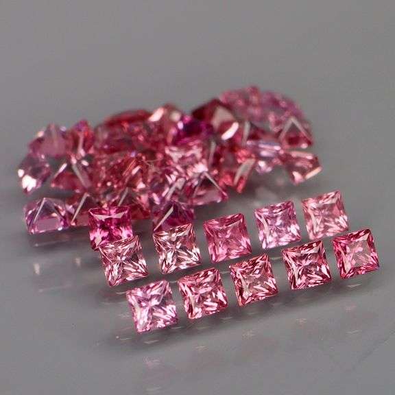 Exquisite 2.38ct set of rare pink Malaya Garnets