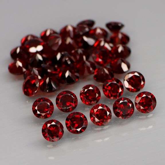 Jewelers special! 13.58ct set of 4mm pure Mozambique Garnets!