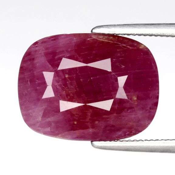 Stunning violet red 6.73ct untreated Winza Ruby!