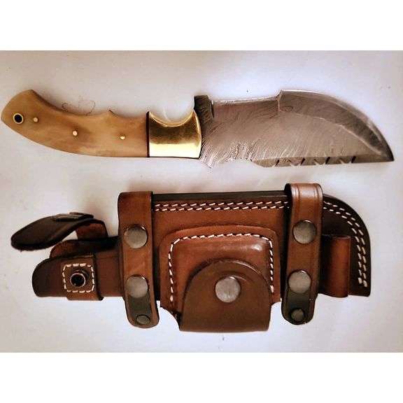 Damascus Steel Fixed Blade Hunting Knife with Bone Handle