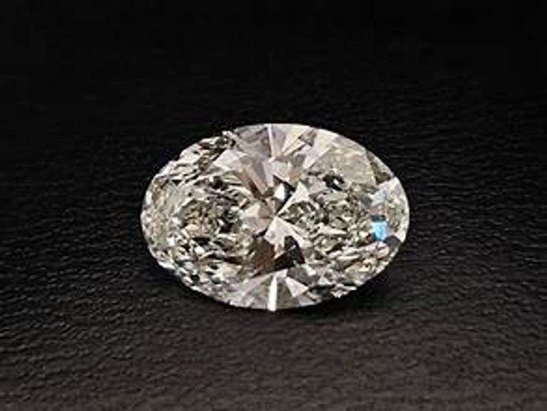 Unbelievable Certified Oval Brilliant Cut Lab Diamond - 5 Carats