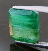 Large 5.27ct bi-color Zambian Emerald!