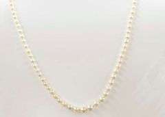 Classic Graduated Japanese Pearl Necklace