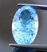 Get ready for some serious SPARKLE in this 16.93ct Swiss blue Topaz!