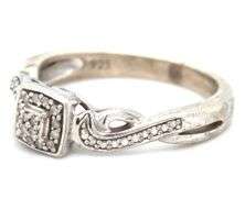 Vintage 925 sterling silver cubic zirconia ring