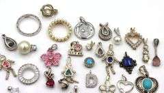 Group lot of Vintage 925 sterling silver charms and pendants