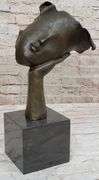 Handcrafted Female Bronze Sculpture