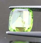 Glittering! 3.57ct bright green untreated Peridot!