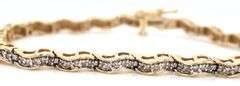 Nice 14K YG Wavy Link Diamond Bracelet