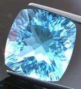 Full body flashing! 12.90ct Swiss blue Topaz from Brazil!