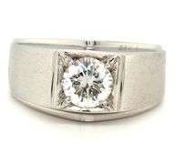 14kt White gold 1ct round brilliant cut diamond ring