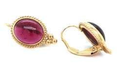 Easy to Wear 14K YG Cabachon Garnet Earrings