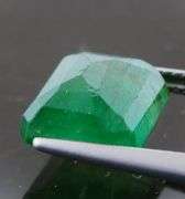 Large 5.27ct bi-color Zambian Emerald!