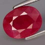 Prime ruby red! Heated only 3.07ct Lachinga Ruby!