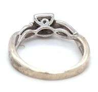 Vintage 925 sterling silver cubic zirconia ring