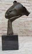 Handcrafted Female Bronze Sculpture