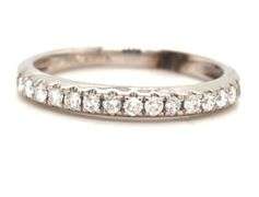 14kt White gold 0.25ctw diamond band