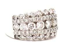 Exquisite 14K WG Ring with 5 Rows of Diamonds