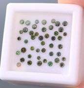 High fire! .83ct set of round brilliant cut Diamonds