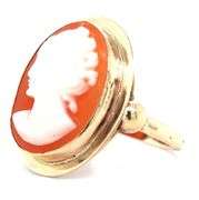 10kt Yellow gold Cameo ring