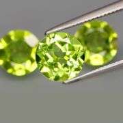 3.76 carat set of 3 untreated Peridot solitaires! Untreated!
