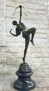 Dianne the Hunter Bronze Statue