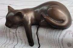 Desk Top Adorable Cat Bronze Sculpture