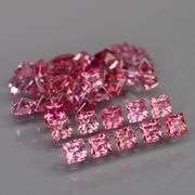 Exquisite 2.38ct set of rare pink Malaya Garnets