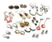 Group lot of Vintage 925 sterling silver earrings