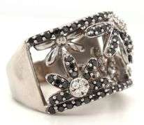 14kt White gold 0.55ctw black and white diamond floral wide ring