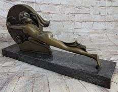 Nude Girl Bronze Sculpture